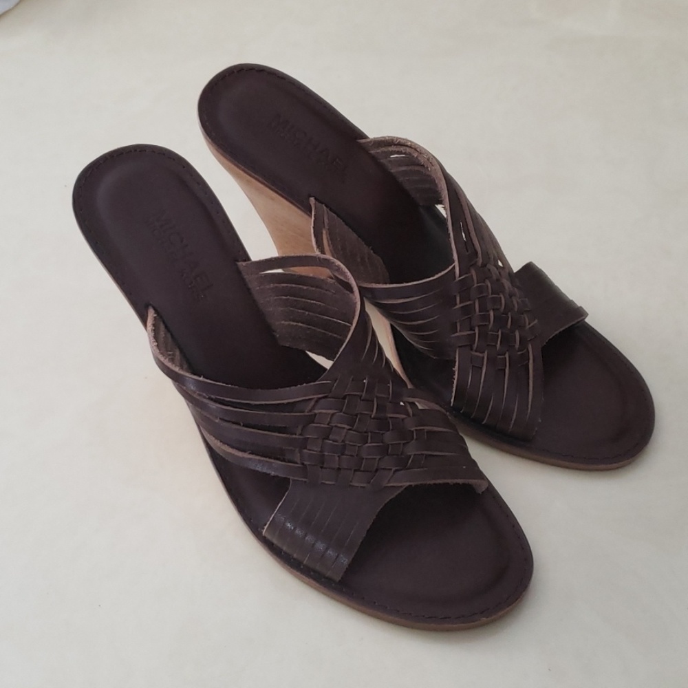 Michael Kors brown leather wedge sandal 8.5